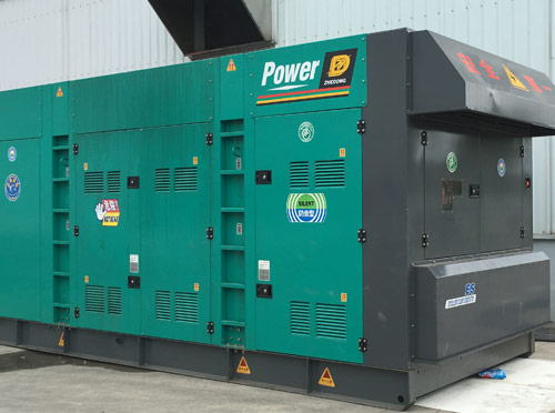 静宁升级发电机组的过程中需要注意哪些安全事项？